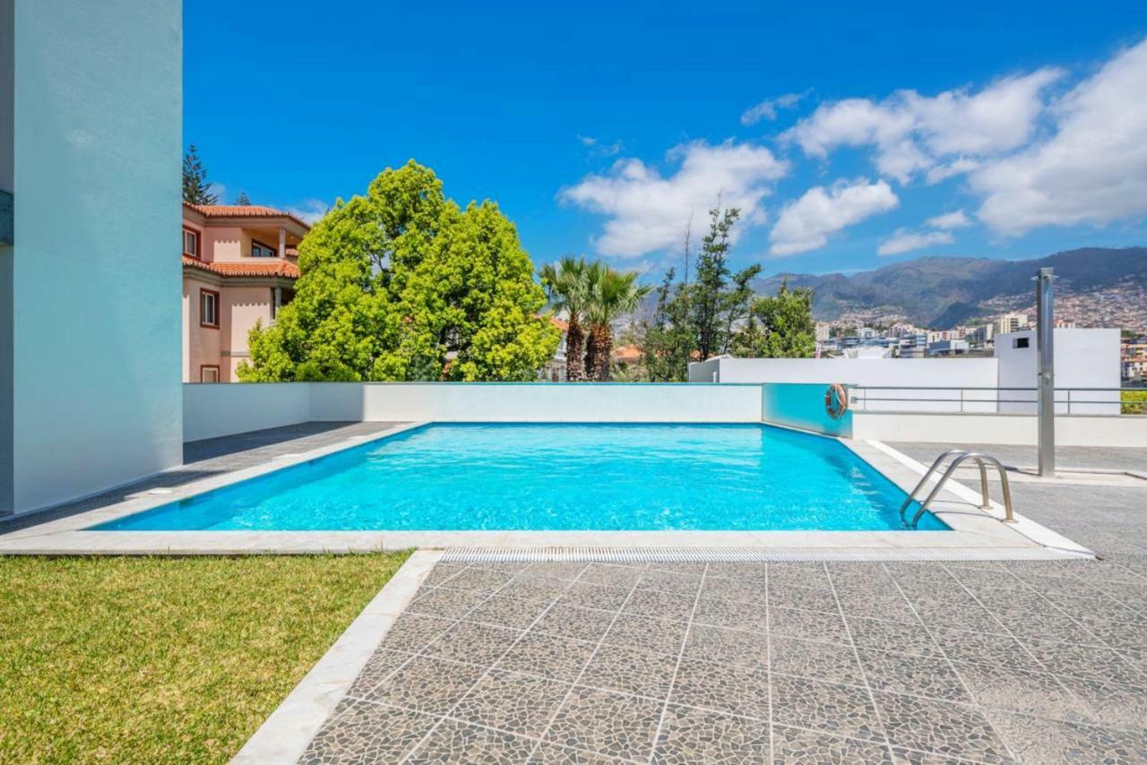 Quinta Miramar Aparthotel Funchal  Exterior photo